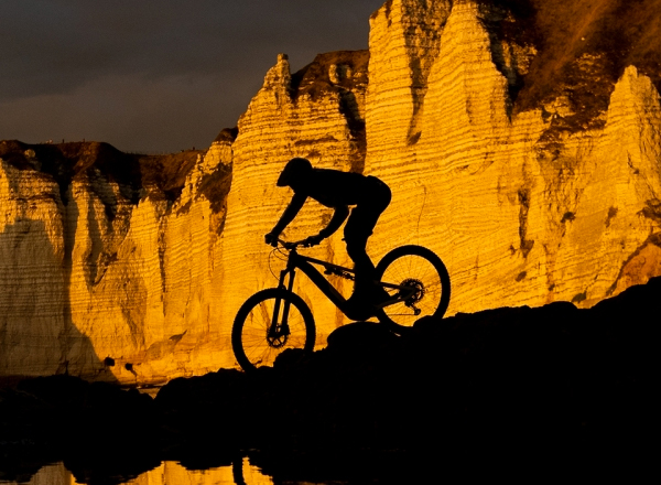 Commencal e-Bikes