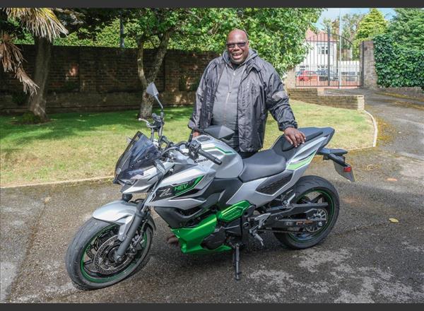 Carl Cox Tours On The Kawasaki Hybrid Ahead Of Hybrid Tour