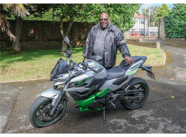 Carl Cox Tours On The Kawasaki Hybrid Ahead Of Hybrid Tour